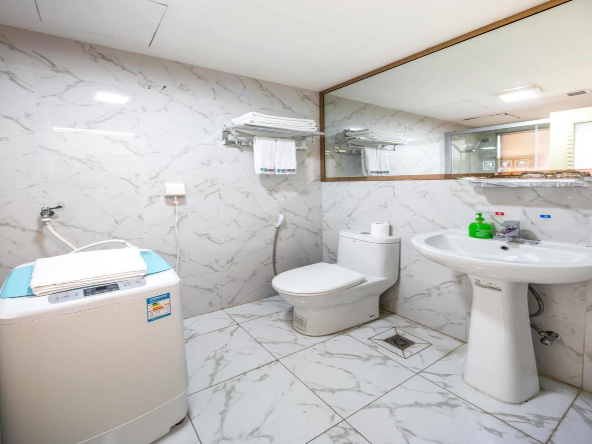 Waifiden Grand Easter International Apartment Guangzhou Exterior photo